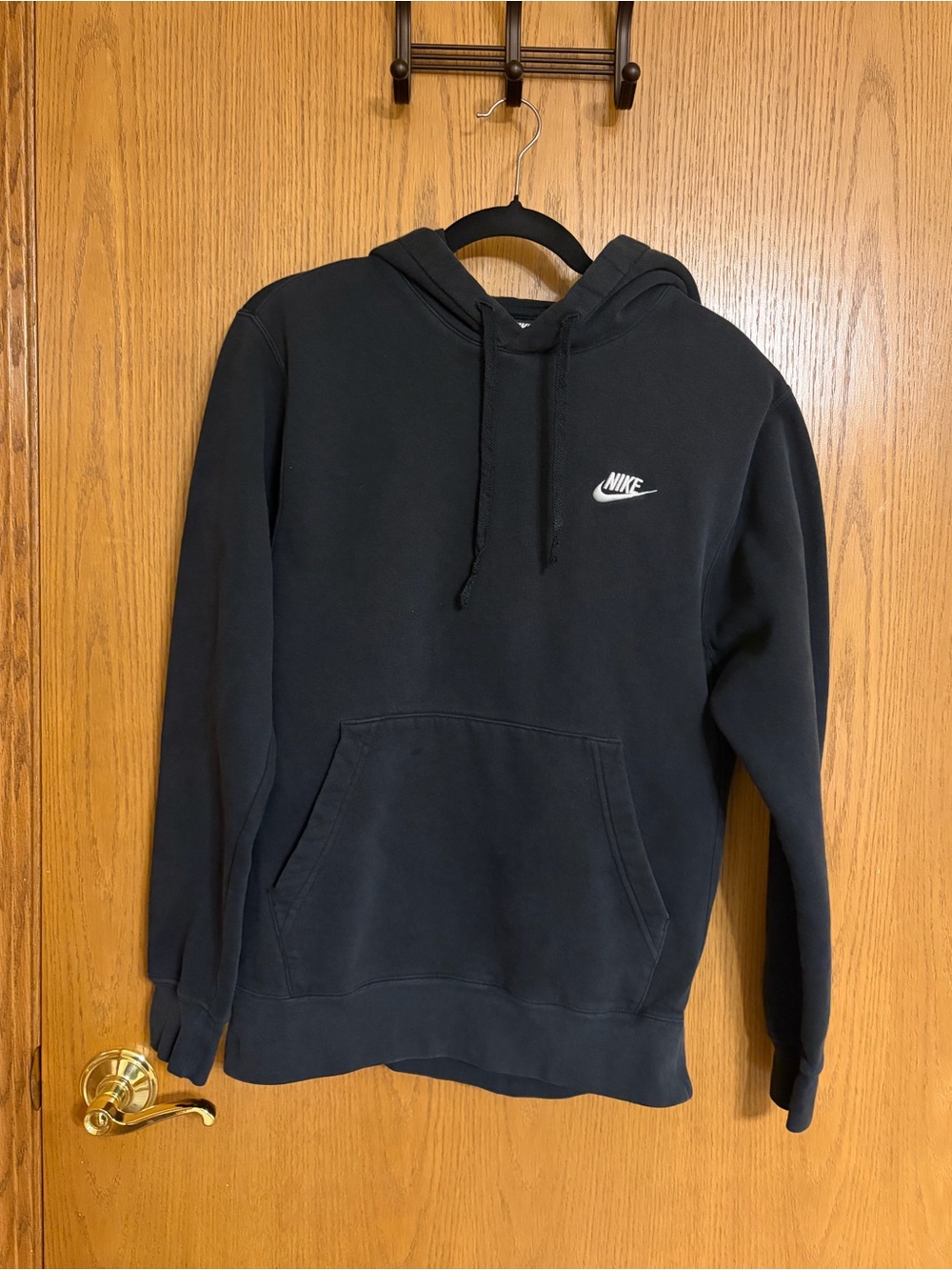 black nike hoodie